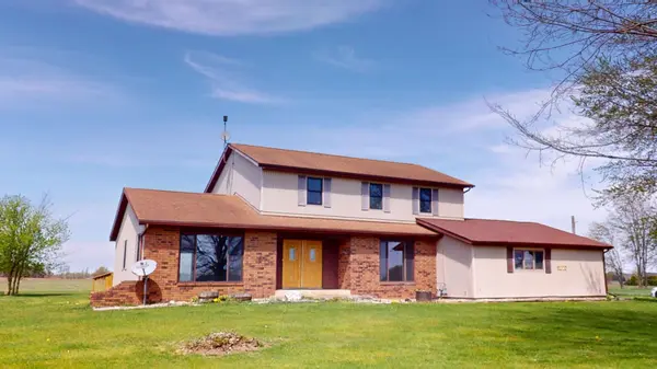 5177 E 350, Rolling Prairie, IN 46371