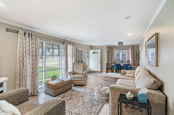 216 Southmoor RD, Hammond, IN 46324