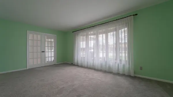 2940 41st Street, Highland, IN 46322