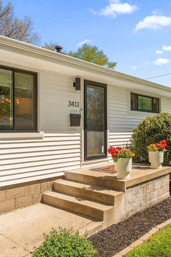 3413 Laverne DR, Highland, IN 46322