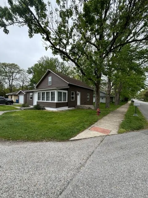 922 Begonia ST,  Demotte,  IN 46310