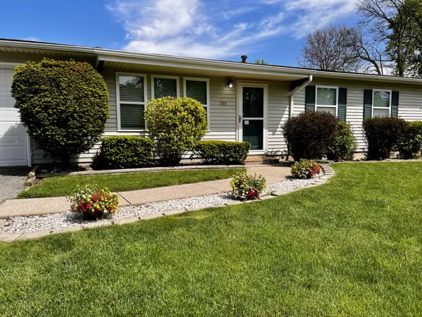 785 Governor RD, Valparaiso, IN 46385