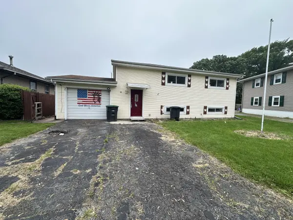 1637 Minnesota ST,  Hobart,  IN 46342