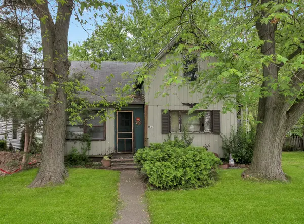 2512 Ohio ST, Michigan City, IN 46360