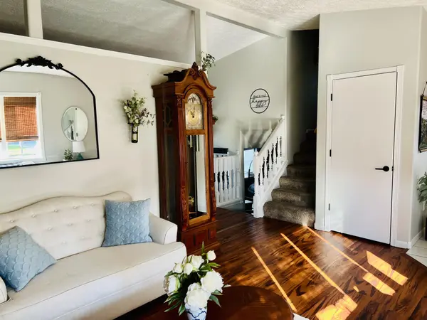 7218 Kestrel Street, Hobart, IN 46342