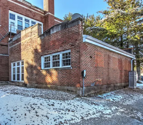 311 S Court ST #1, Crown Point, IN 46307