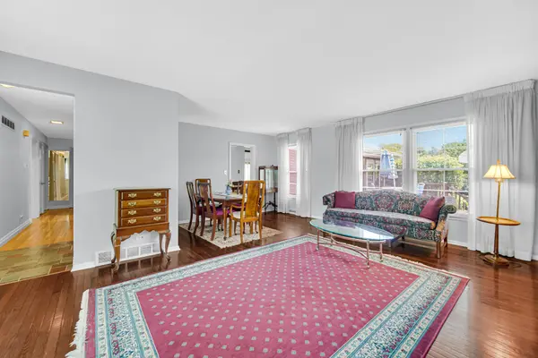 8015 Linden AVE, Munster, IN 46321