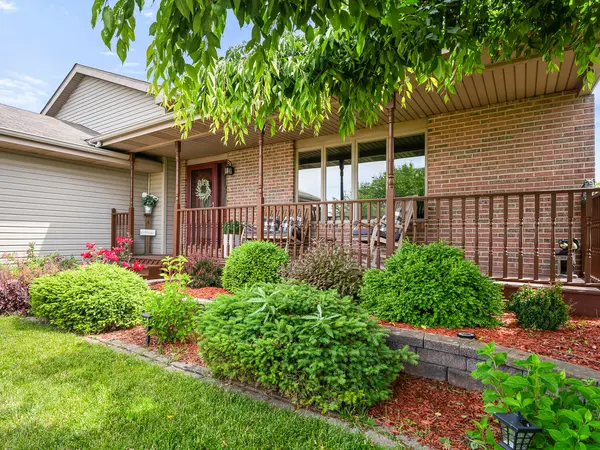 9149 Bryan LN, Crown Point, IN 46307