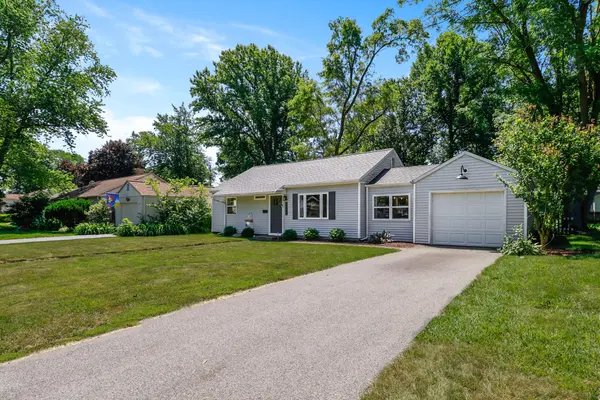 1004 Chicago ST, Valparaiso, IN 46383