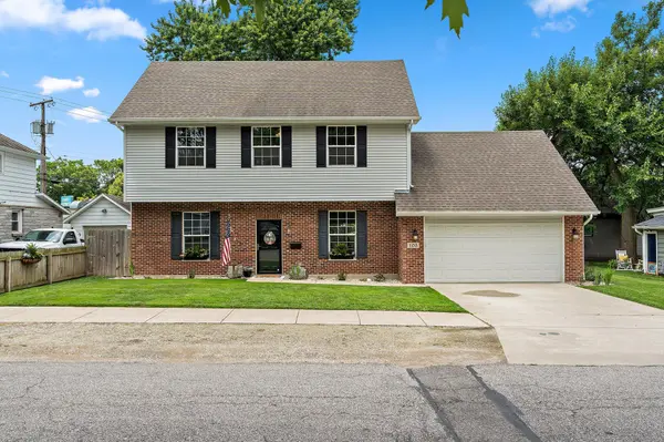 105 Madison ST, Valparaiso, IN 46385