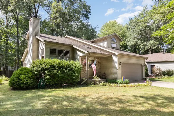824 S 18th ST, Chesterton, IN 46304