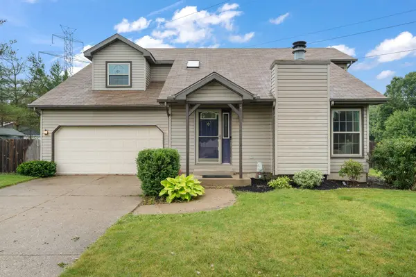 590 Lake Park DR, Valparaiso, IN 46385