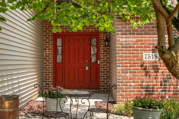 7518 Bracken Pkwy, Hobart, IN 46342