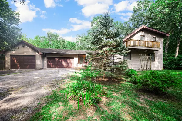140 S Oxford AVE, Beverly Shores, IN 46301