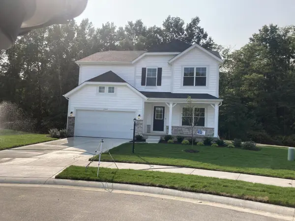 2304 Dunewood ST, Portage, IN 46368