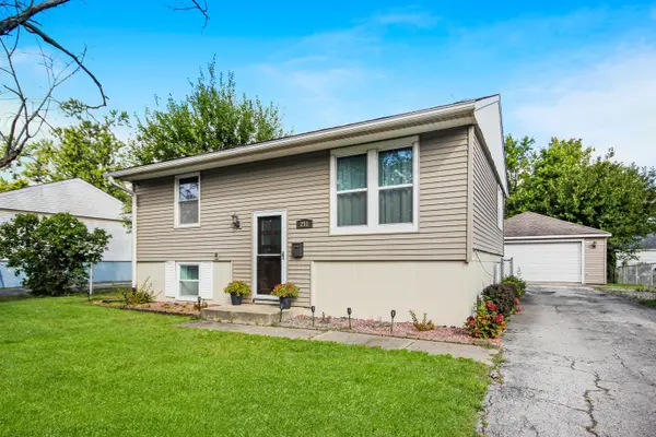 251 E Center ST, Glenwood, IL 60425