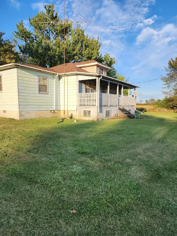 1528 W 153rd AVE, Crown Point, IN 46307