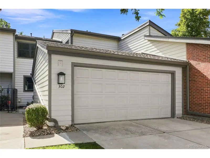 7925 W Layton #302, Denver, CO 80123