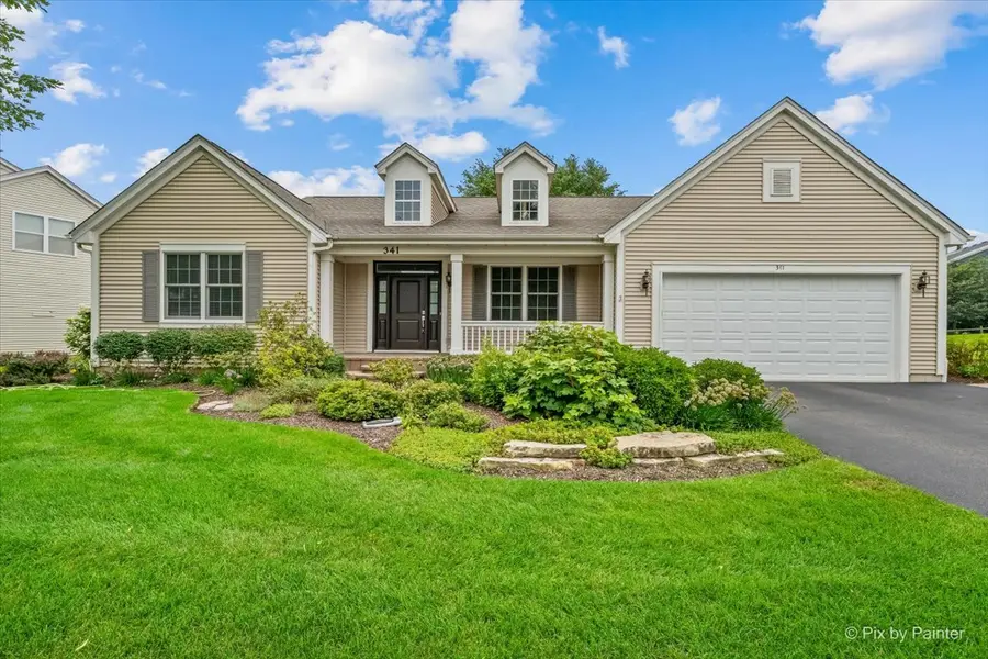 341 Foxford DR, Cary, IL 60013
