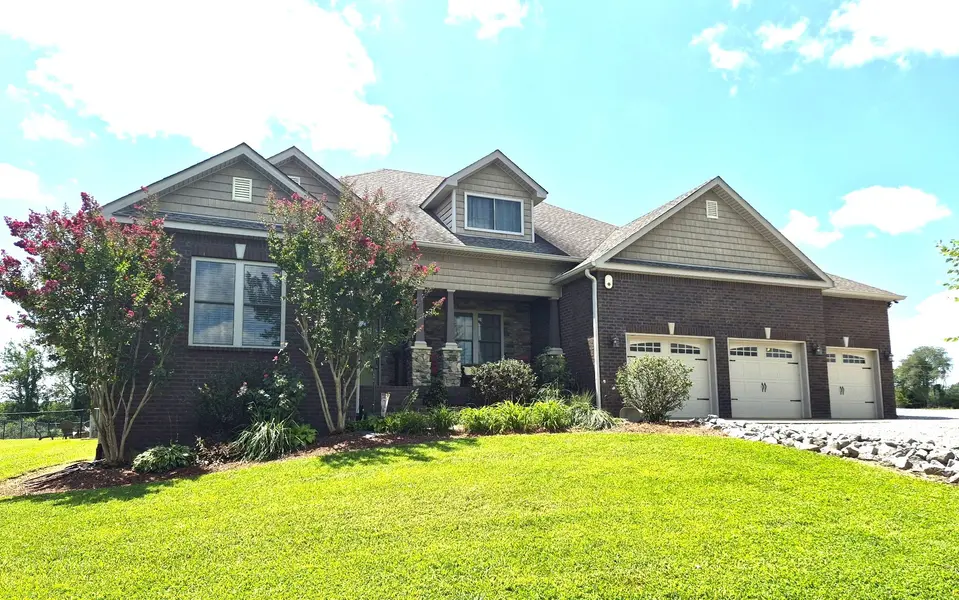 6734 Burgess Gower Rd, Cedar Hill, TN 37032