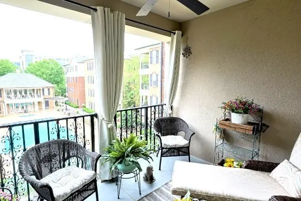 307 Seven Springs Way #304, Brentwood, TN 37027