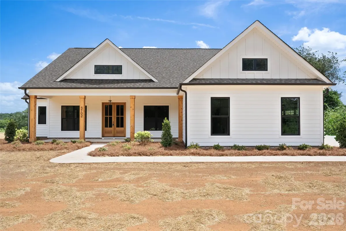 5702 Love Mill RD, Monroe, NC 28110