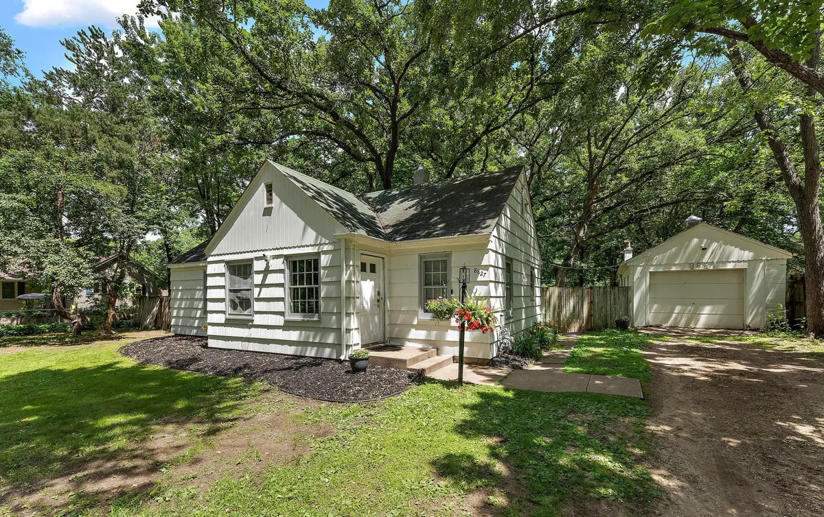 8827 Lincoln ST NE, Blaine, MN 55434