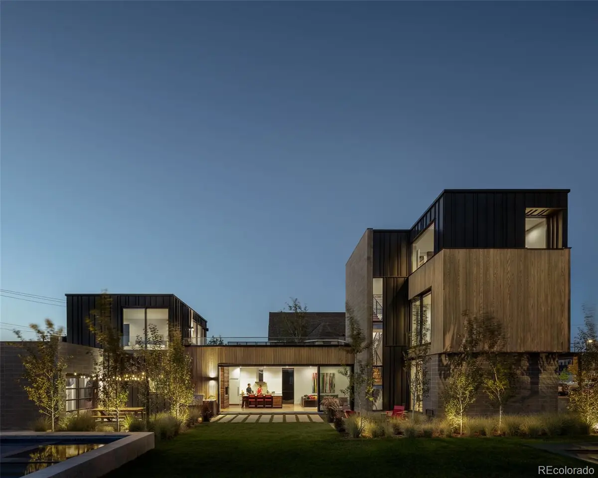 3011 Lawrence ST, Denver, CO 80205