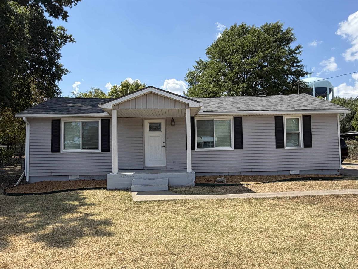619 Alexander, Winfield, KS 67156
