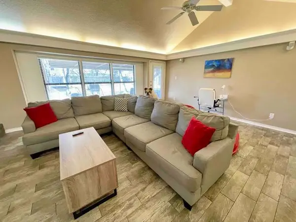 13106 Villa Park DR, Austin, TX 78729