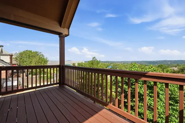2301 Golden Gate PARK, Austin, TX 78732