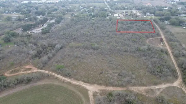- San Marcos.. HWY, Luling, TX 78648
