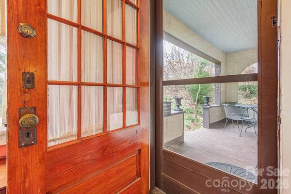 2 Hillside WALK, Asheville, NC 28801