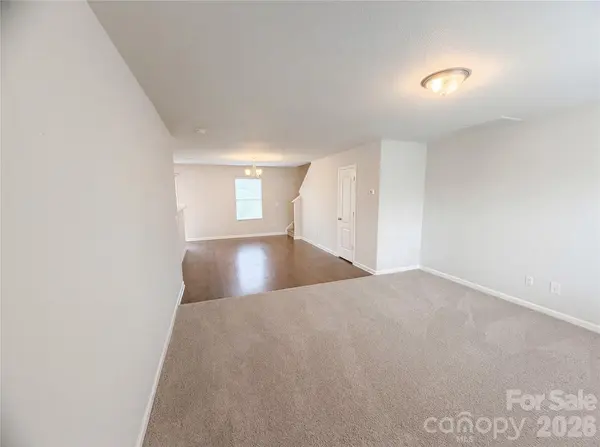 3013 Chatuge CT, Charlotte, NC 28214