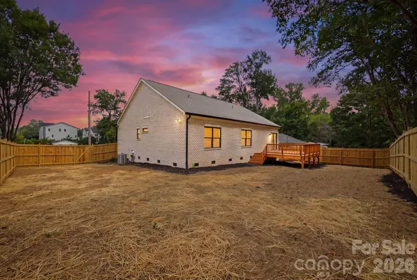 4704 Murrayhill RD, Charlotte, NC 28209