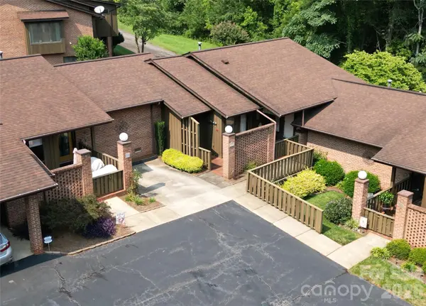 1328 Radio RD, Statesville, NC 28625