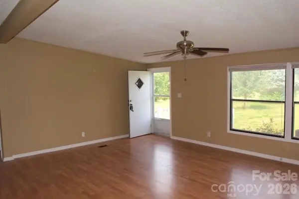 1016 Bethesda RD #4, 3, 2, Statesville, NC 28677