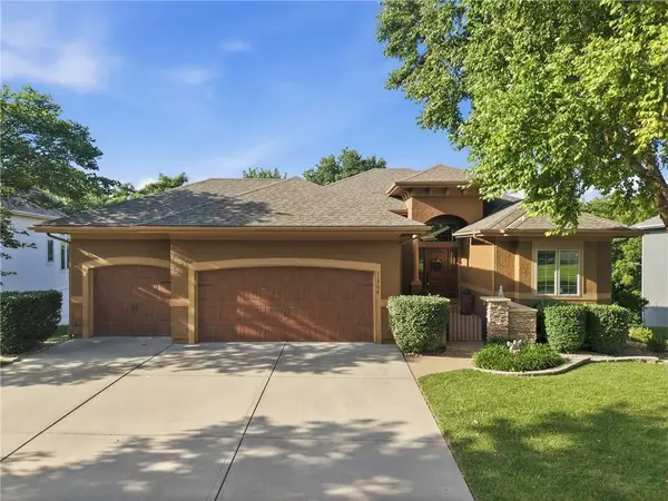 11708 DELAVAN AVE, Kansas City, KS 66109