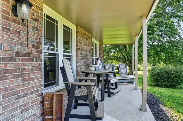 19207 NE 128th ST, Kearney, MO 64060
