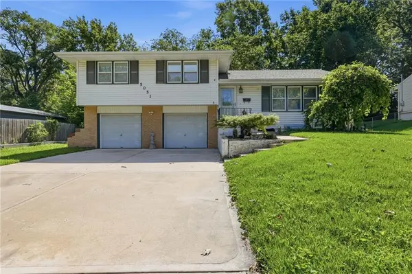 5051 N Euclid AVE, Kansas City, MO 64118