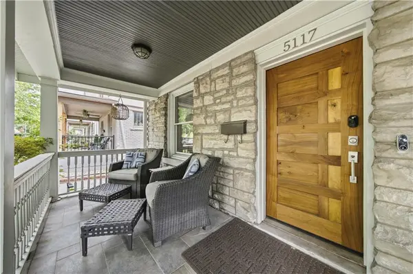 5117 WALNUT ST, Kansas City, MO 64112