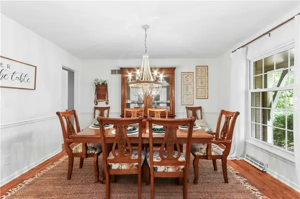11848 W 144th PL, Olathe, KS 66062