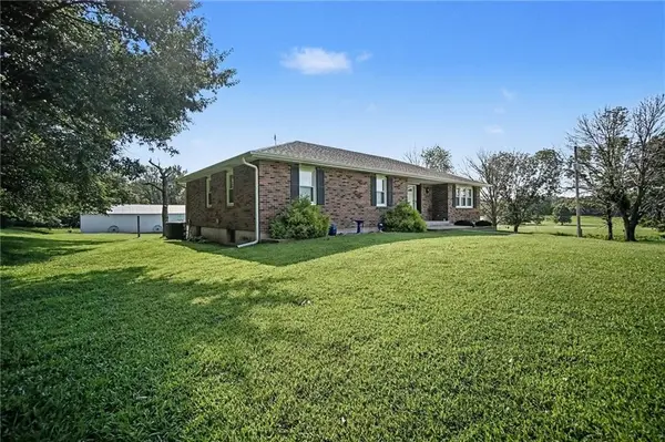 395 NW 1771 RD, Kingsville, MO 64061