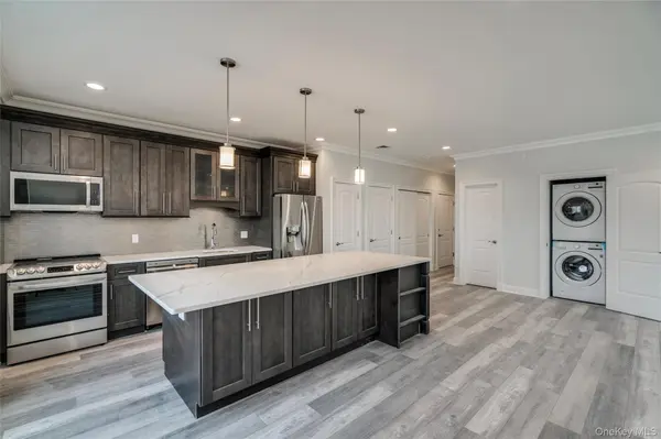 110 New York AVE #2A, Huntington, NY 11743