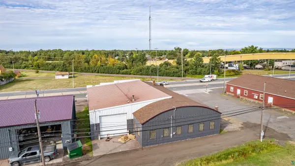 4001 E 2nd St, Superior, WI 54880