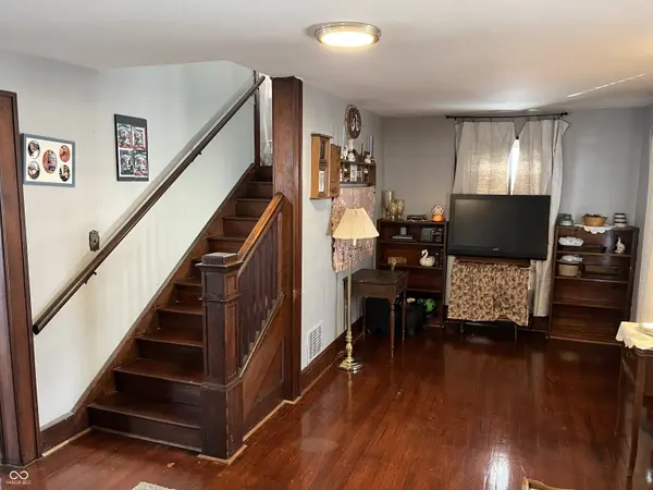 204 S Barr ST, Crawfordsville, IN 47933