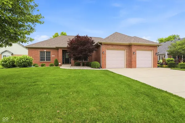3724 Morningside DR, Greenwood, IN 46143