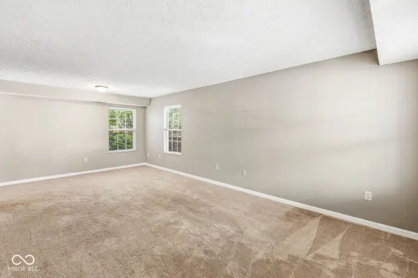 3846 Minuteman CIR, Carmel, IN 46032