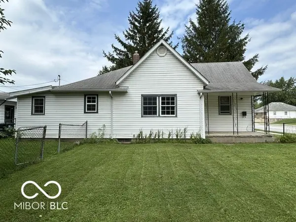1209 Walnut AVE, Frankfort, IN 46041