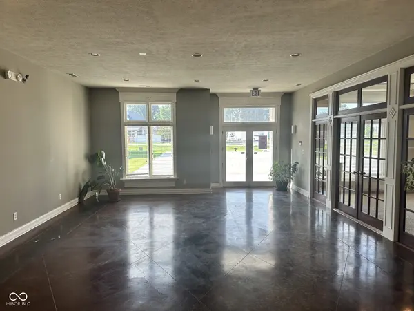 428 E Main ST, Brownsburg, IN 46112